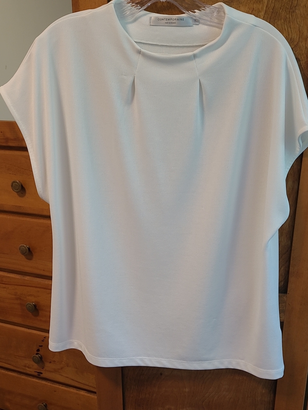 Simons White Short-Sleeve Pleat Front Top